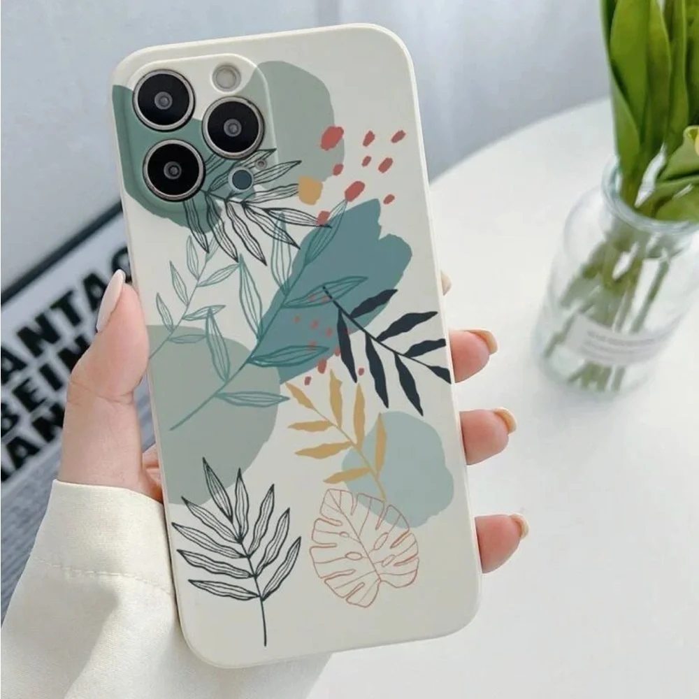 ⚠️Clearance iPhone 15/Pro/Pro Max Leaf Pattern Floral Phone Case - Picture 1 of 2